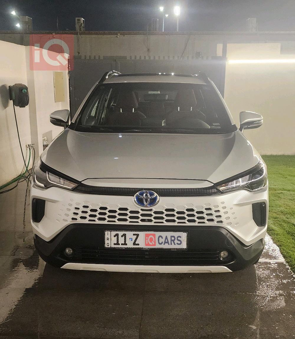 تۆیۆتا کۆرۆلا کرۆس